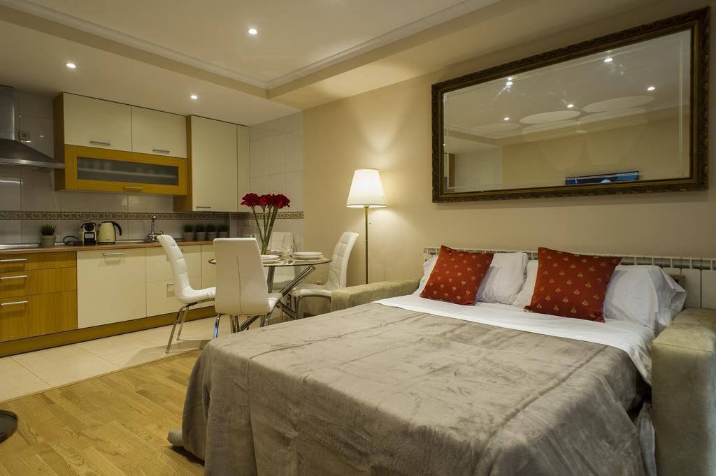Rent Apartments Salamanca Cervantes 47 Εξωτερικό φωτογραφία